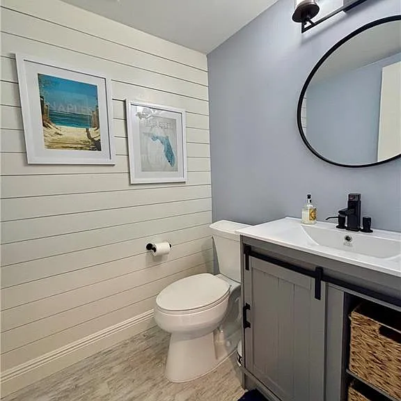 800 Meadowland Dr #N — Photo 8