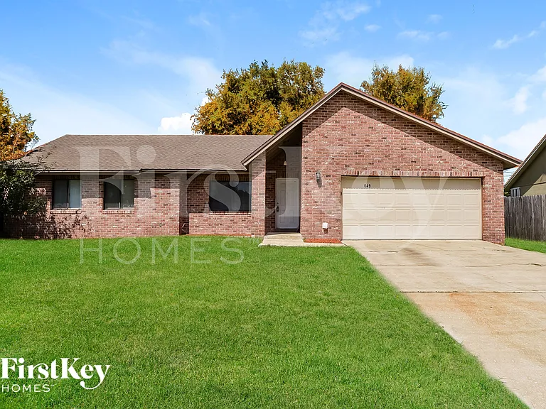 649 Nardello Dr — Photo 1