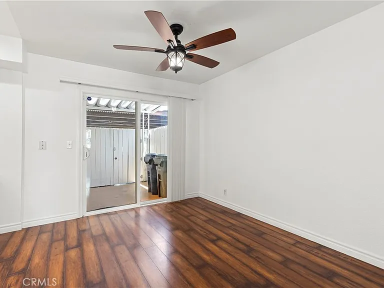 10172 Ascot Cir — Photo 5