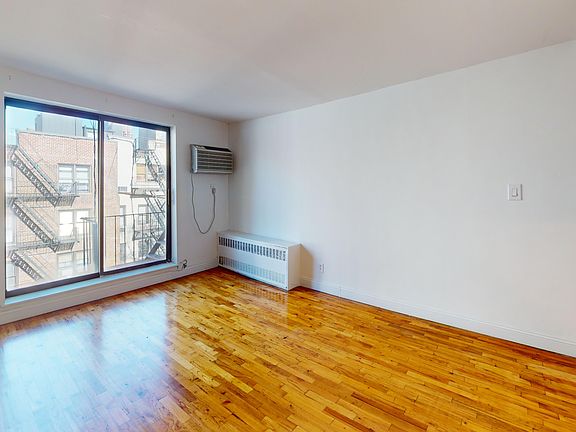4th image of 403 E 87th St APT 4C