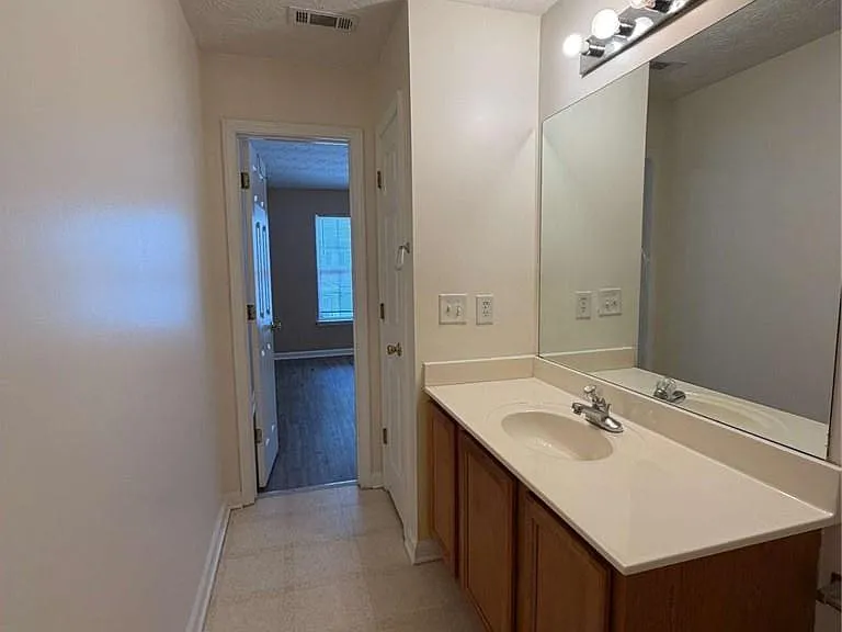 644 Kenridge Dr — Photo 19