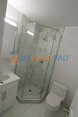 Rented by MyGradPad | media 37