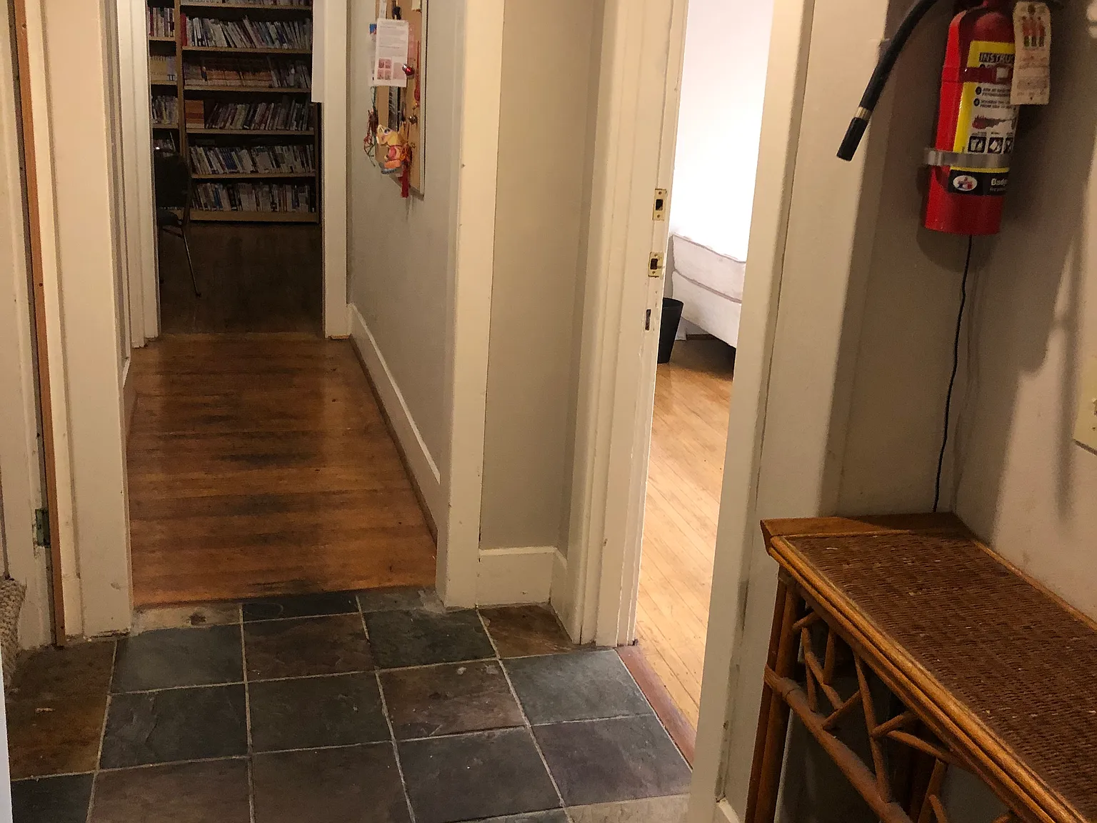 4307 11th Ave NE — Photo 4