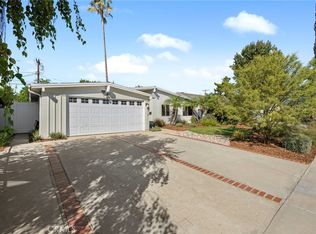 6417 Graves Ave, Van Nuys, CA 91406