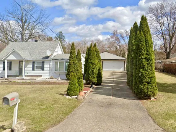 1436 Minnesota Ave, Troy, MI 48083