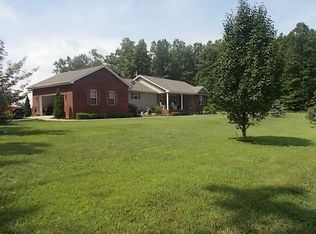 1051 South Ln, Grimsley, TN 38565