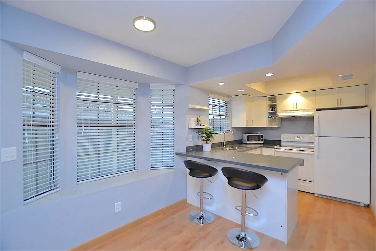 3 bed, 2.5 bath, 1485 sqft, $2,299 — Photo 4