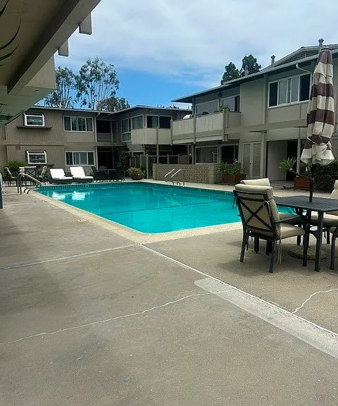 1728 Westcliff Dr #18 — Photo 7