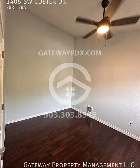 1408 SW Custer Dr — Photo 21