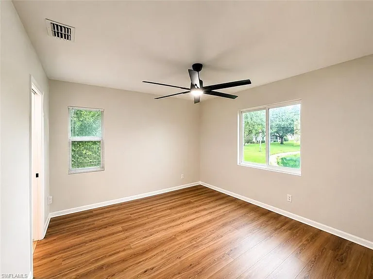 240 Timber Lake Cir #D201 — Photo 6