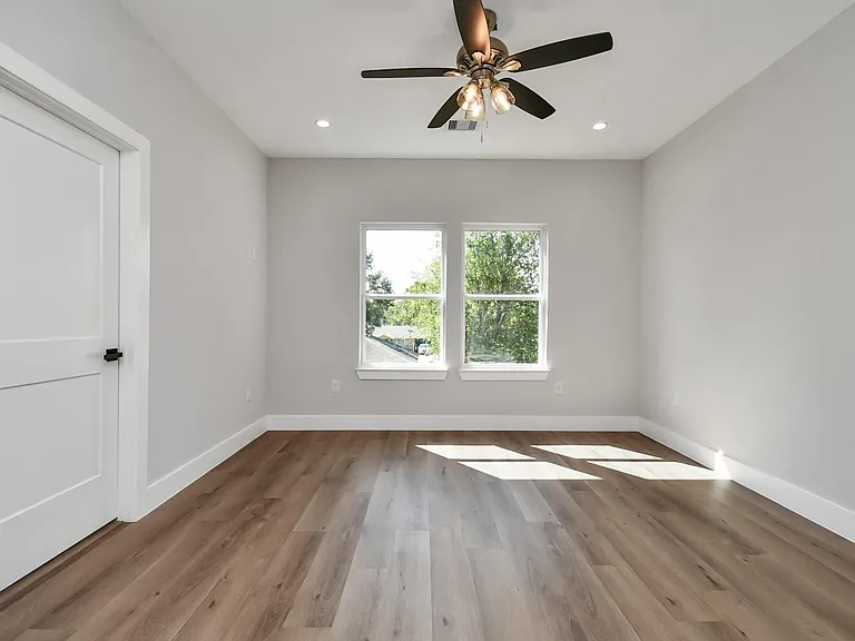 4706 Gunter St — Photo 25