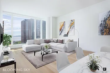 Rented by R New York