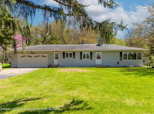 5872 Lounsbury Rd, Williamston, MI 48895