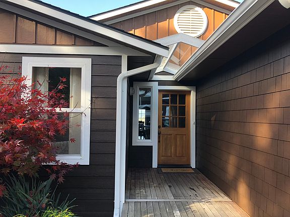 3rd image of 184 Skagit Ave