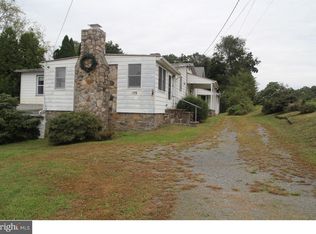 159 Hoffmansville Rd, Sassamansville, PA 19472