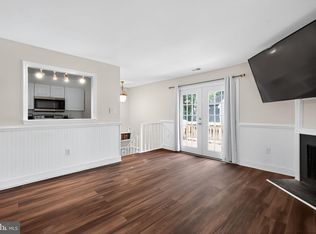 4534 Reeves Pl #45-M, Waldorf, MD 20602