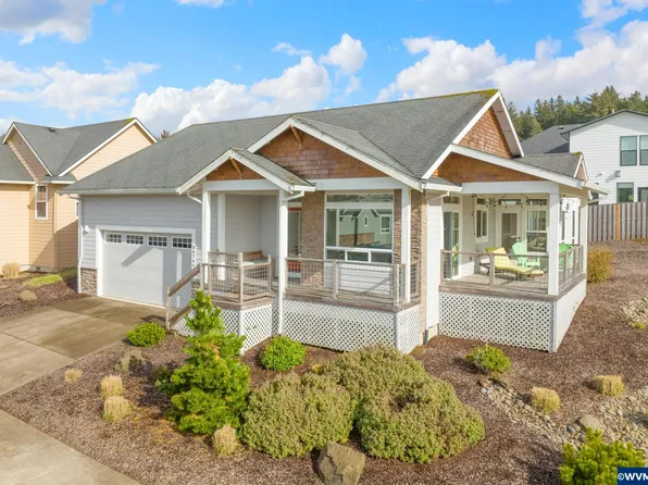 34760 Lahaina Loop Rd, Cloverdale, OR 97112