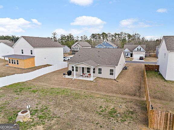 4th image of 9 Mossy Oaks Ln