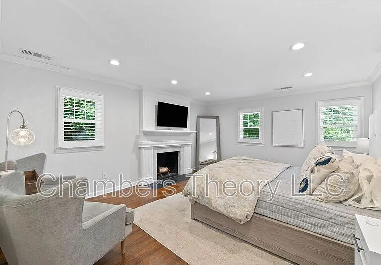 1937 Rhode Island Ave — Photo 40