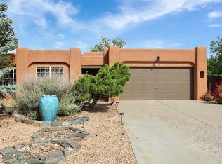 4182 Cheyenne Cir, Santa Fe, NM 87507