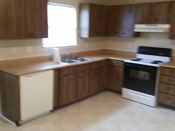 2nd image of 1064 Valley Farm Dr