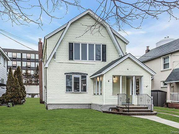 3rd image of 11 Merton Avenue