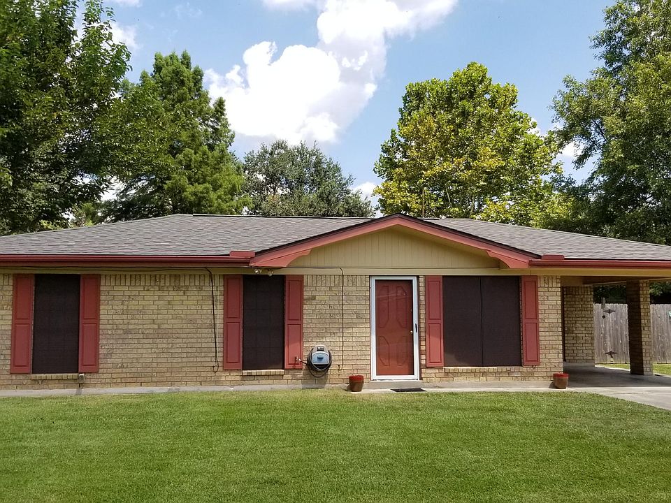 1st image of 222 Bradford Dr