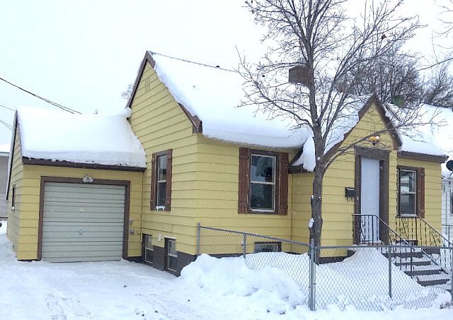 1st image of 1148 Lake Ave