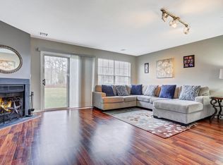 26 Stirrup Ct, Tinton Falls, NJ