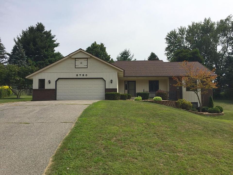1st image of 2720 Wildridge Ct NE