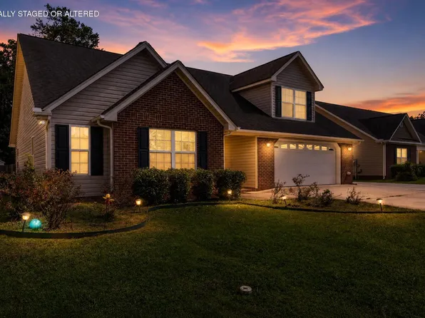 67 Gem Dr, Rossville, GA 30741
