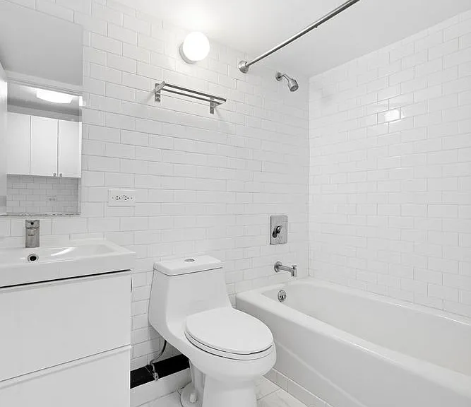 63 Putnam Ave #1 — Photo 4