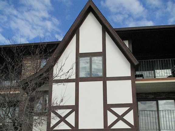 2nd image of 10532 Ridge Cove Dr APT 27A