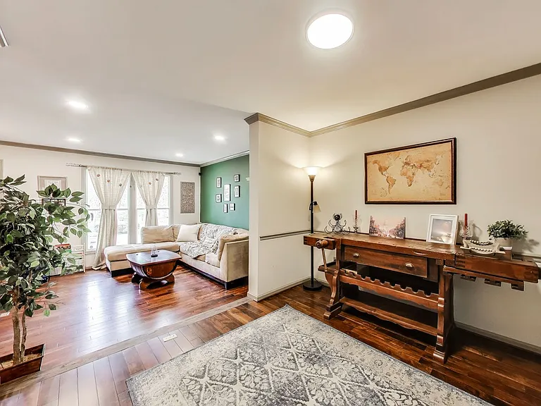 13630 Cedar Creek Ln — Photo 5