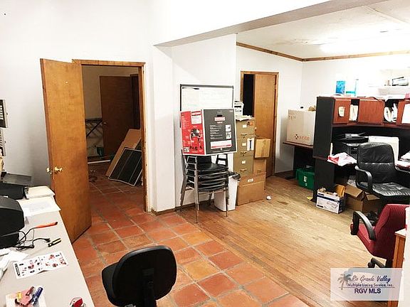 3rd image of 103 E Marlin St #12