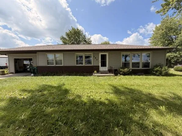 153 S Foster STREET, Saukville, WI 53080