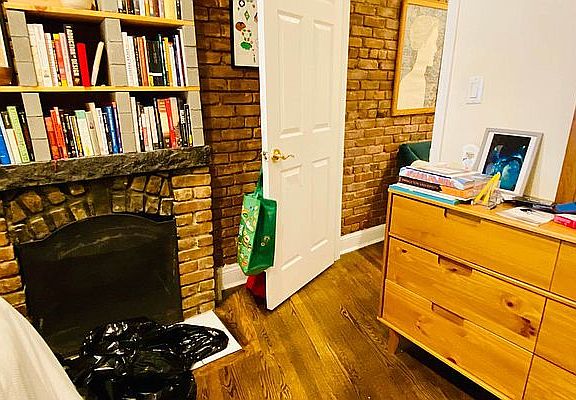 4th image of 251 W 18th St APT 1W
