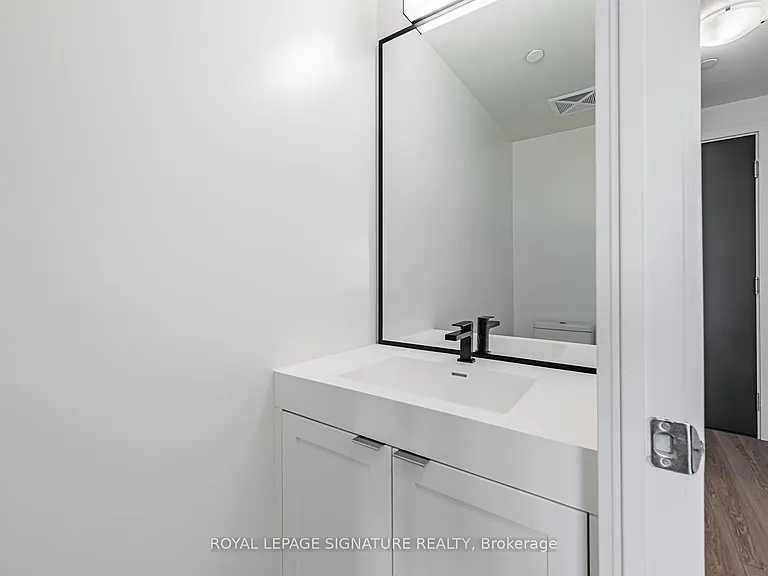 250 Lawrence Ave W #609 — Photo 7