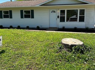 1215 Ringwalt Dr, Dayton, OH 45432