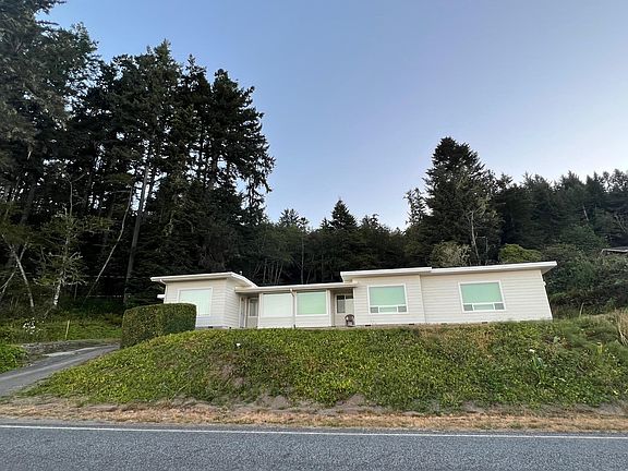 2nd image of 11886 Ocean View Dr