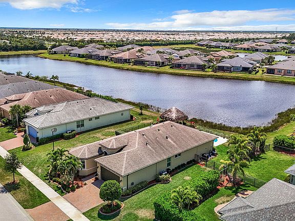 5th image of 11180 SW Lake Park Drive