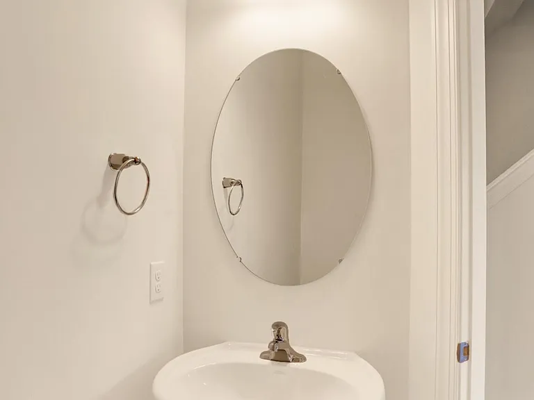 5300 Mendenhall Dr — Photo 13
