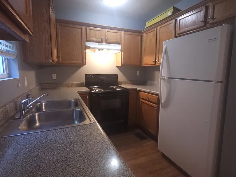 1038 Wheel House Ln #B — Photo 7