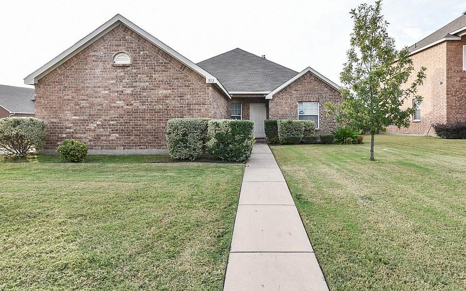 1st image of 512 Stiles Dr