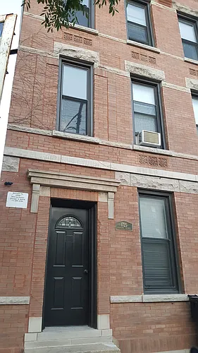 1725 N Ashland Ave #2R Photo 1
