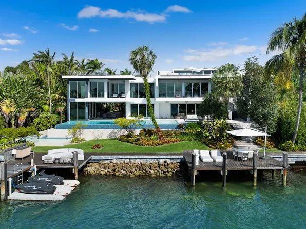 370 S Hibiscus Dr, Miami Beach, FL 33139