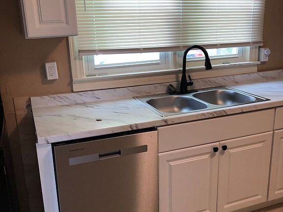 4th image of 131 Cooks Valley Rd