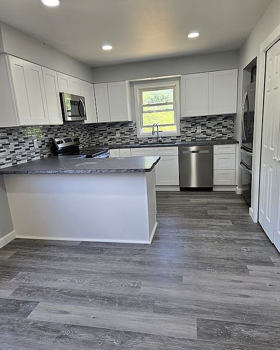 1st image of 4351 Eagleson Rd