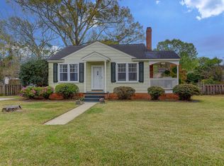 1211 Pickens St, Hanahan, SC 29410