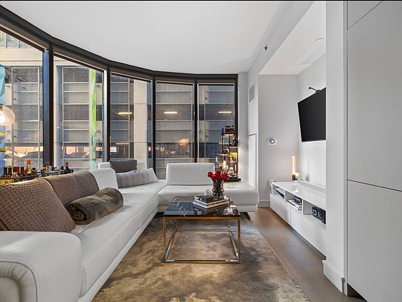 3rd image of 55 Lagrange St #301